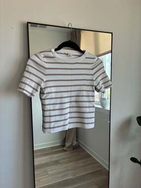 Happily Grey Striped Ribbed Knit Short Sleeve Top Size M